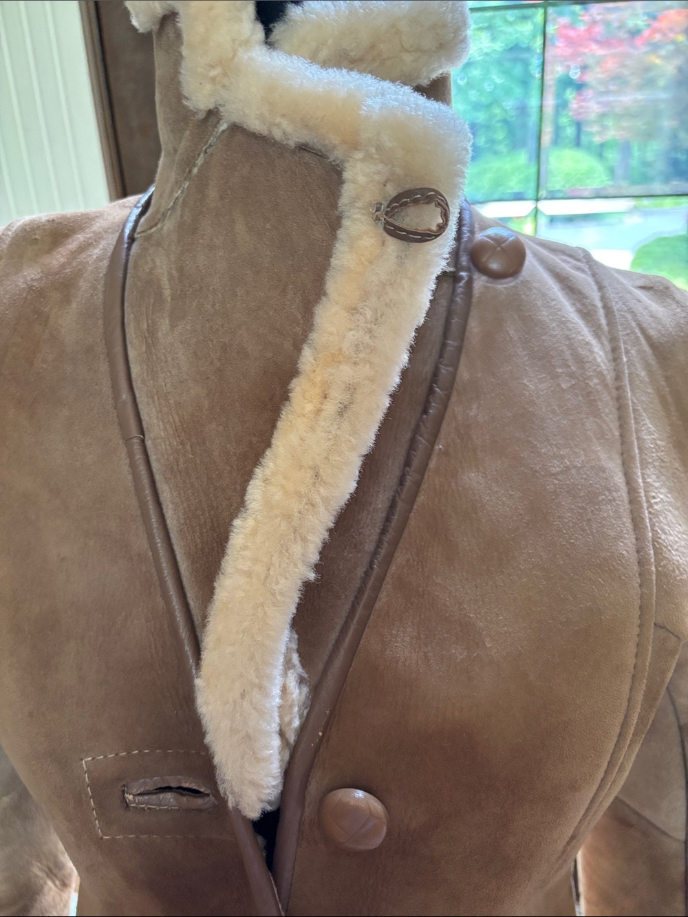 Vintage Australian sheepskin coat - Picture 7 of 16
